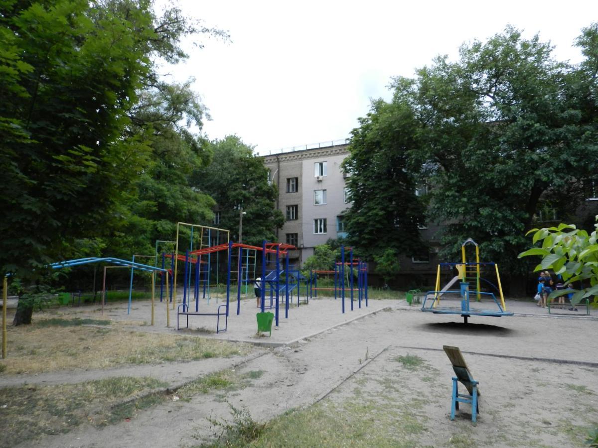 Zaporizhia 1-Room Luxury Apartment On Sobornyi Avenue 170-V, By Grandhome מראה חיצוני תמונה